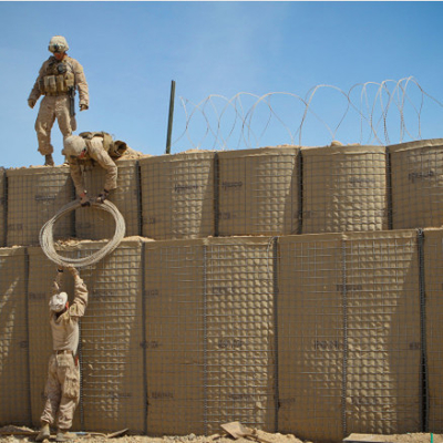 Электрическая гальванизировать стена барьера сваренной сетки военная 24 дюйма