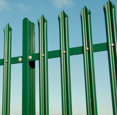 Горячий окунутый PVC покрыл загородку палисада Европы для на открытом воздухе